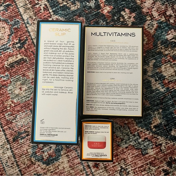 Sunday Riley Skincare Set Ceramic Slip Cleanser Multivitamins C.E.O. Cream - Picture 3 of 3